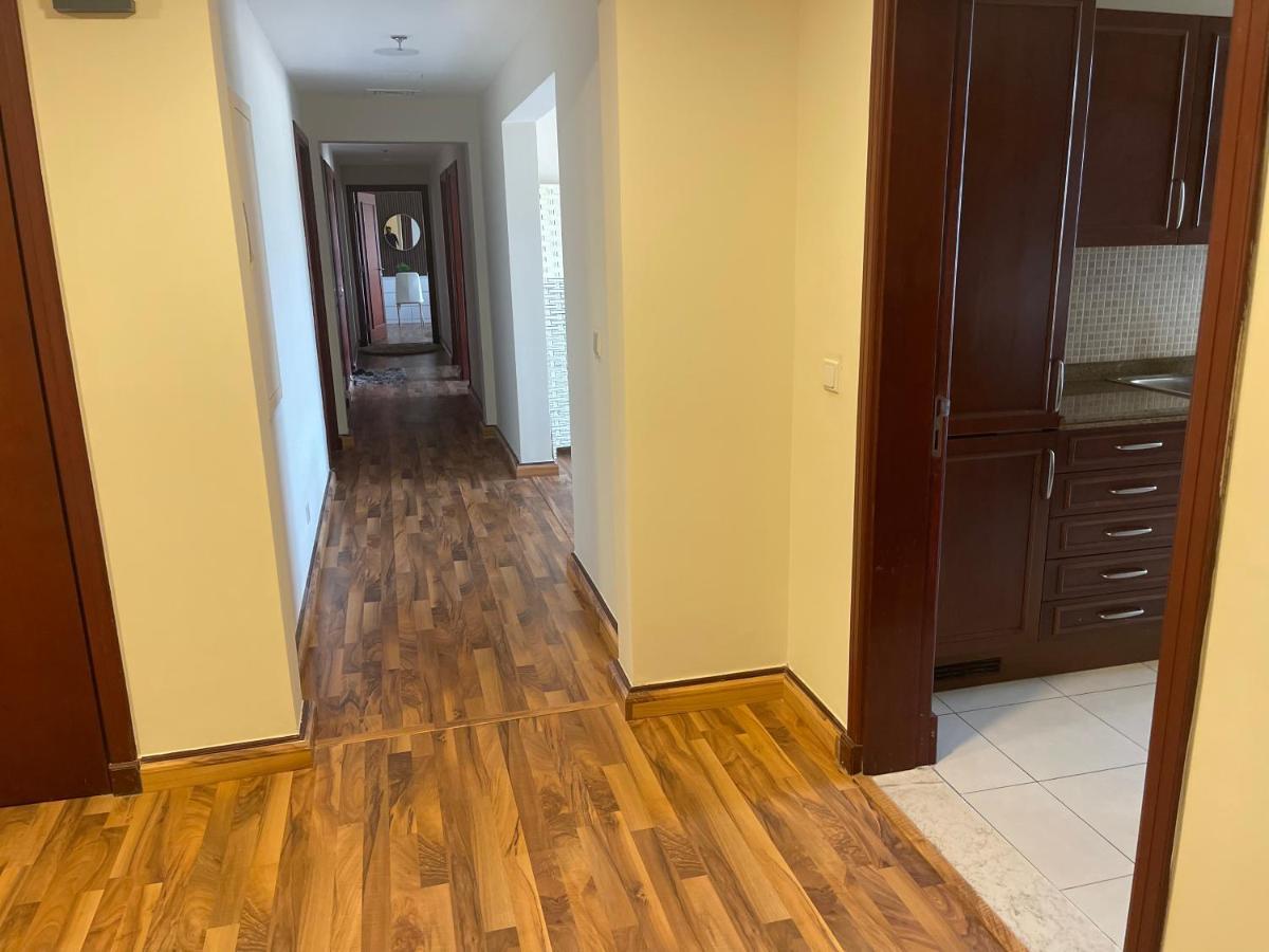 Apartment سمكه بيتش 4 غرف أبراج الشاطئ اطلاله على البحر مباشره عوائل فقط *
