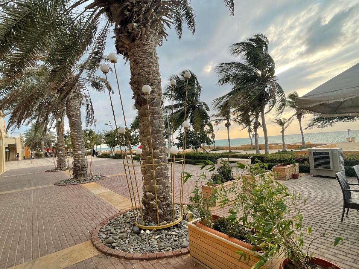 سمكه بيتش 4 غرف أبراج الشاطئ اطلاله على البحر مباشره عوائل فقط Apartment King Abdullah Economic City